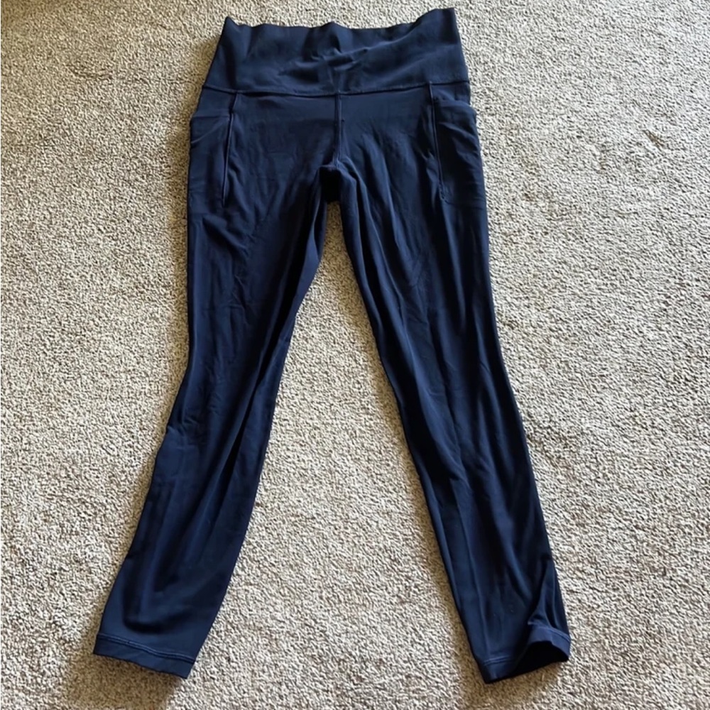 Athleta Salutation 7/8 leggings